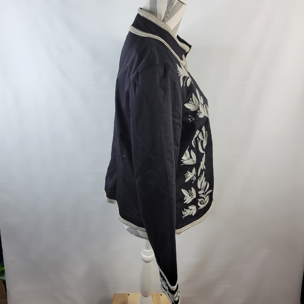 Debbie Shuchat Embroidered Jacket /Blazer Hook closures Size 16 Black 97% Cotton - Picture 10 of 16